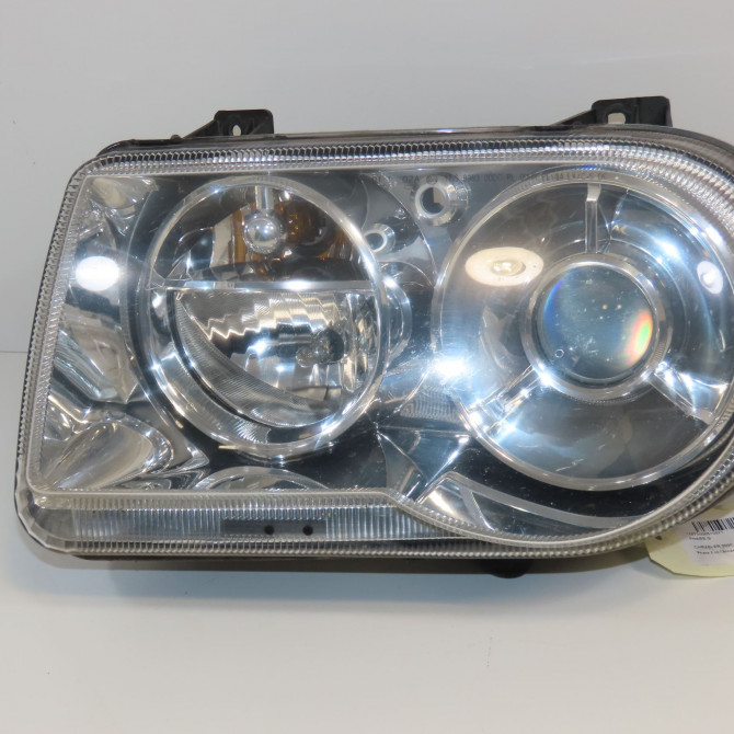 Phare gauche occasion CHRYSLER 300C Phase 2 10-2007->01-2011 3.0 CRD 57010761AA 1