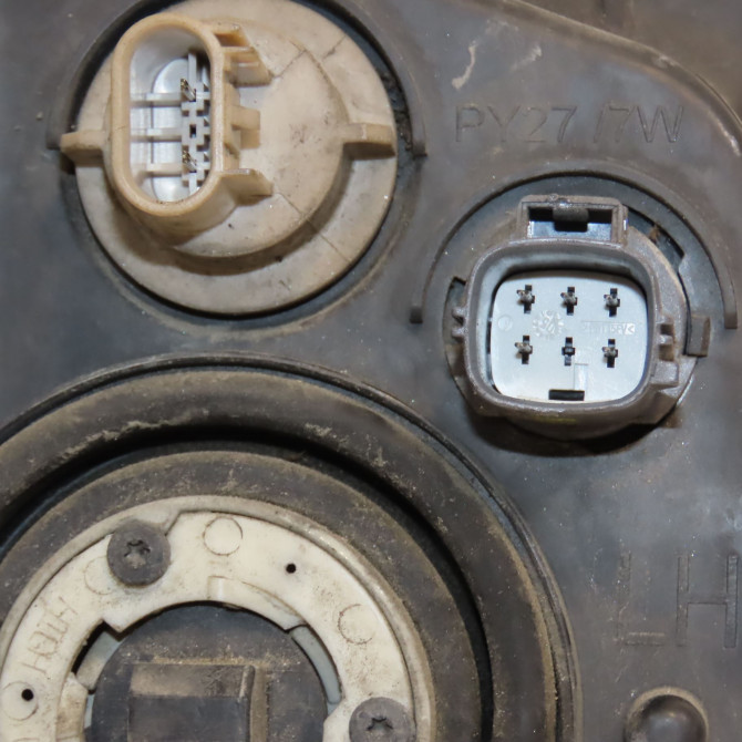 Phare gauche occasion CHRYSLER 300C Phase 2 10-2007->01-2011 3.0 CRD 57010761AA 3