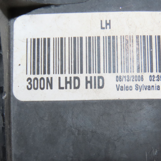 Phare gauche occasion CHRYSLER 300C Phase 2 10-2007->01-2011 3.0 CRD 57010761AA 4