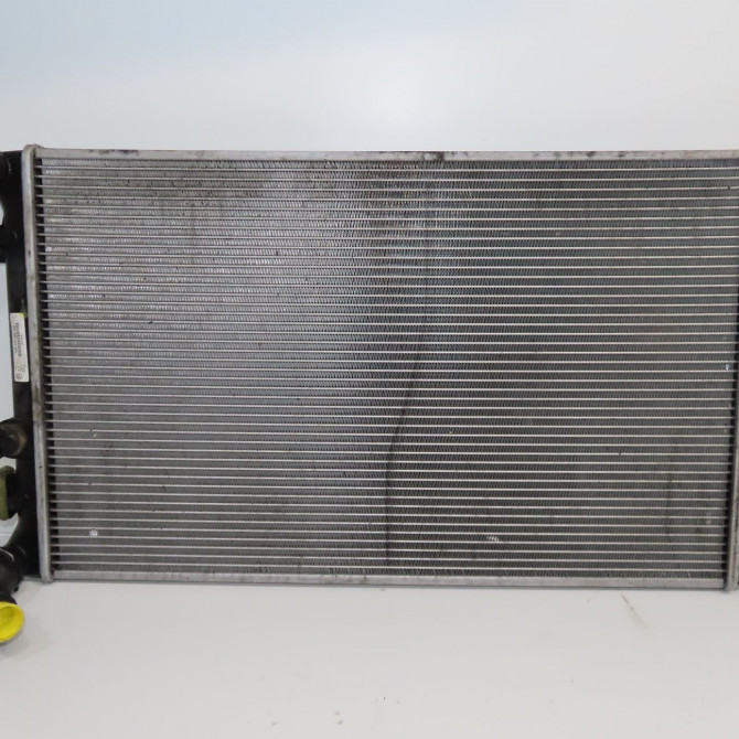 Radiateur occasion VOLKSWAGEN GOLF IV GOLF IV Phase 1 1998-01-01->2005-06-30 1.6 16v 1J0121253AD 1
