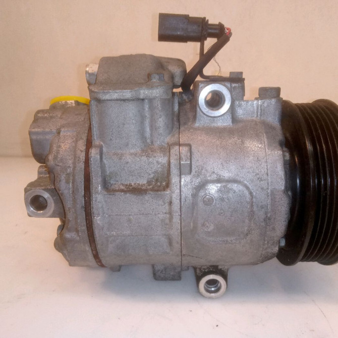 Compresseur air conditionne occasion SKODA FABIA II Phase 1 05-2007->03-2010 1.2i 60ch 6R0820803F 4