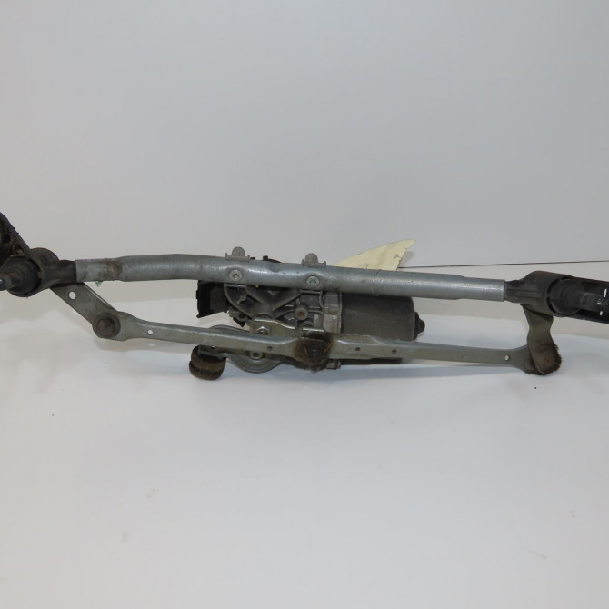 Moteur essuie-glace avant occasion RENAULT CLIO III Phase 2 03-2009->12-2014 1.5 DCI 85ch 7701061590 1