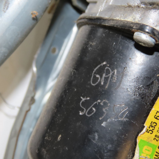 Moteur essuie-glace avant occasion RENAULT CLIO III Phase 2 03-2009->12-2014 1.5 DCI 85ch 7701061590 5