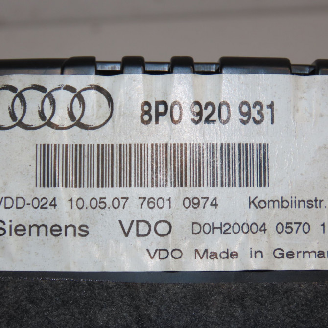 Compteur occasion AUDI A3 II Phase 1 06-2003->06-2008 2.0 TDi 140ch 8P0920931E 3