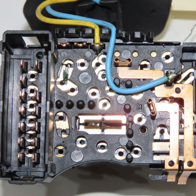 Commande clignotant occasion NISSAN PRIMASTAR phase 1 08-2006->... 2.0 DCI 115ch 2554000Q0B 3