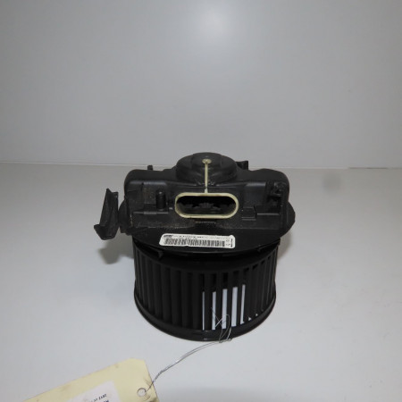 Ventilateur de chauffage occasion RENAULT CLIO III Phase 2 03-2009->12-2014 7701062226