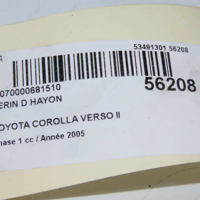 Verin droit hayon occasion TOYOTA COROLLA VERSO II Phase 1 05-2004->06-2007 115 D-4D 689500F012 5