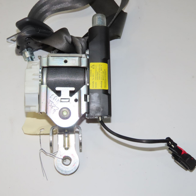 Ceinture avant gauche occasion  8200838229 2