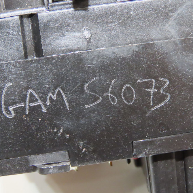 Commande clignotant occasion DACIA SANDERO II Phase 1 10-2012->... 0.9 TCE 90ch 255401301R 4