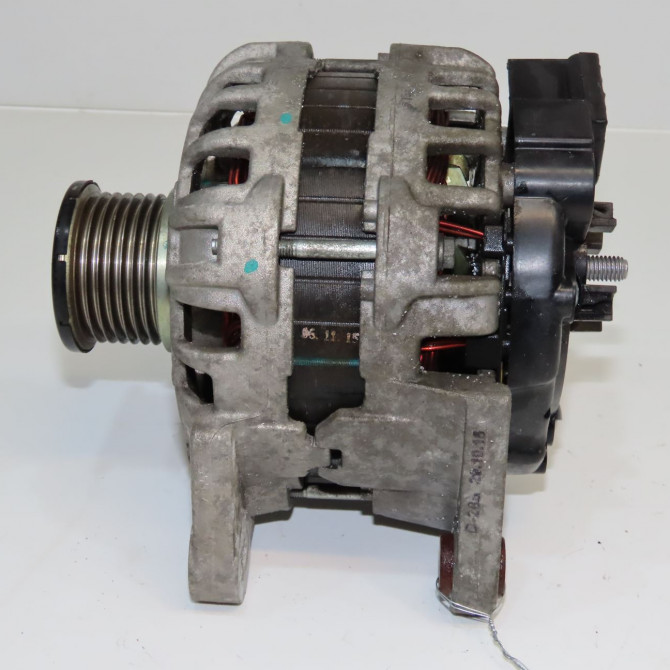 Alternateur occasion DACIA SANDERO II Phase 1 10-2012->... 0.9 TCE 90ch 231002854R 2