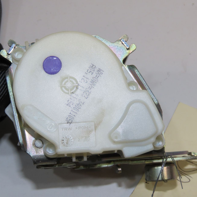 Ceinture arrière droite occasion RENAULT CLIO III Phase 2 03-2009->12-2014 8200683953 4