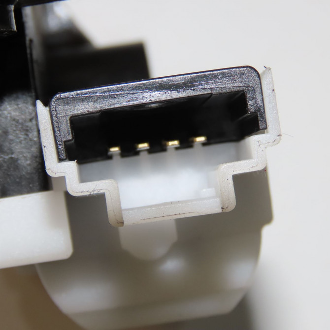 Serrure hayon occasion  8200948107 4