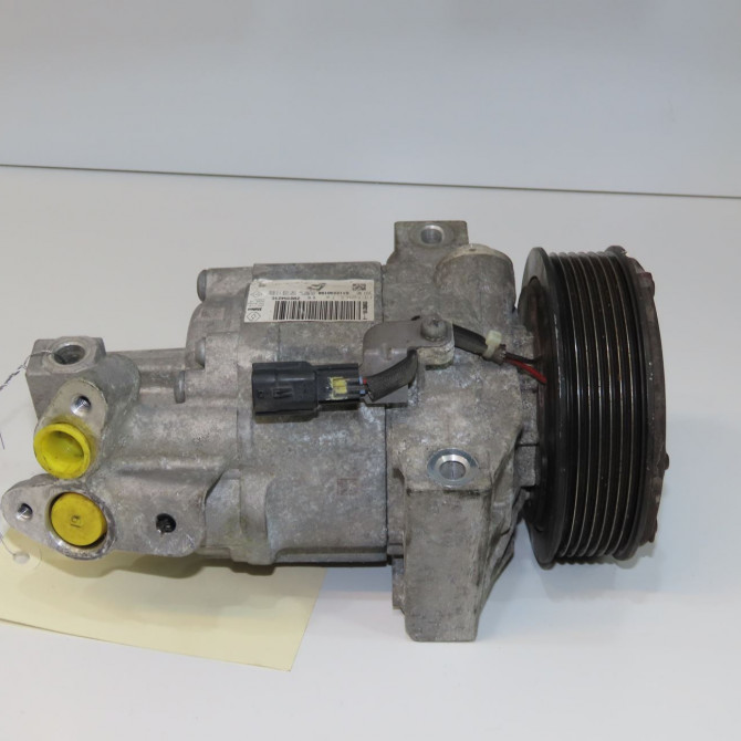 Compresseur air conditionne occasion DACIA SANDERO II Phase 1 10-2012->... 0.9 TCE 90ch 926008116R 4