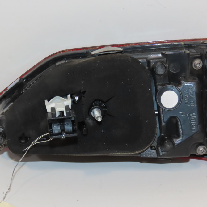 Feu arrière interieur gauche occasion VOLKSWAGEN POLO VI 2G0945307B 2