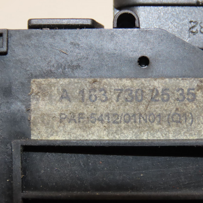 Serrure porte arg occasion MERCEDES CLASSE ML I 5