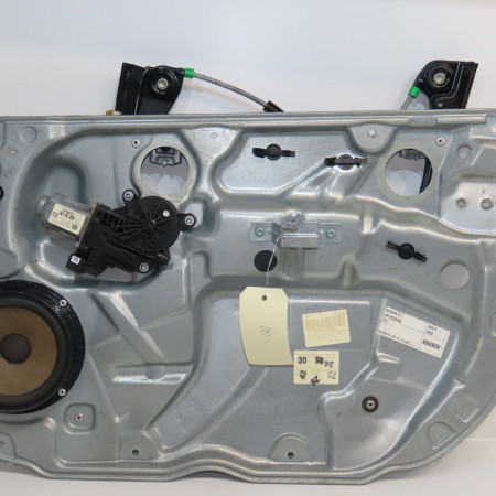 Mecanisme + moteur lève-glace avant droit occasion VOLKSWAGEN POLO IV Phase 2 05-2005->09-2009 1.4 TDI 70ch 6Q4837462J