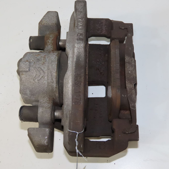 Etrier de frein avant droit occasion DS DS7 1623162180 5