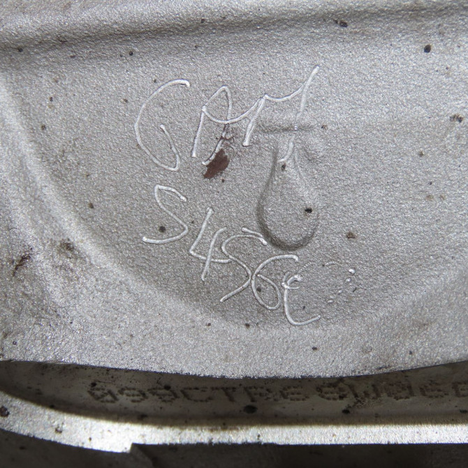 Etrier de frein avant droit occasion  8W0615108D 5