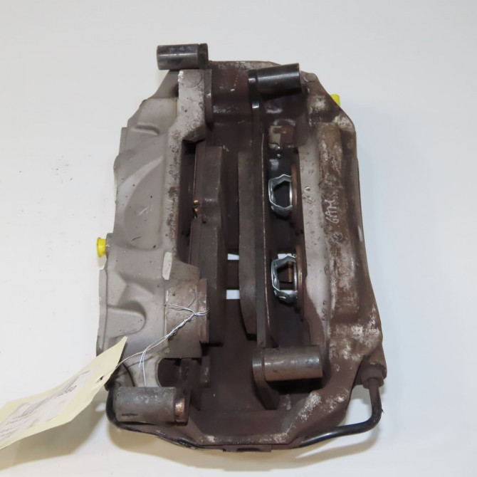 Etrier de frein avant gauche occasion  8W0615107D 4