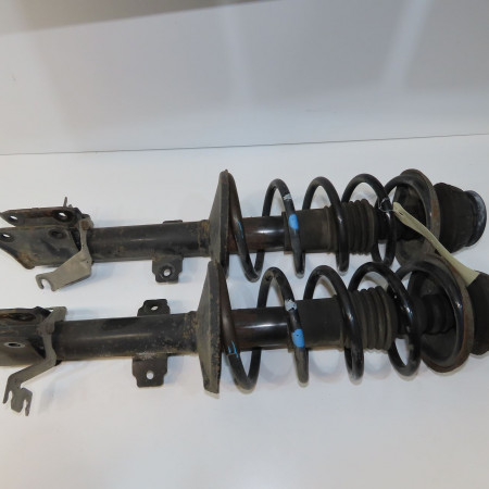 Amortisseur avant droit occasion DACIA DUSTER Phase 1 03-2010->12-2013 1.5 DCI 85ch 543026656R