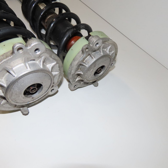 Amortisseur avant droit occasion  8W0413029M 3