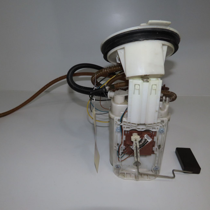 Pompe à carburant électrique occasion AUDI TT II Phase 1 09-2006->04-2010 3