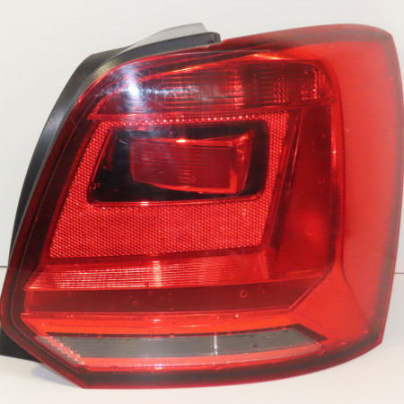 Feu arrière droit occasion VOLKSWAGEN POLO VI 6C0945096K