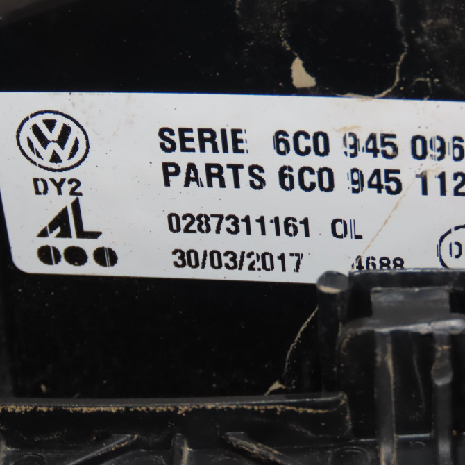 Feu arrière droit occasion VOLKSWAGEN POLO VI 6C0945096K 4