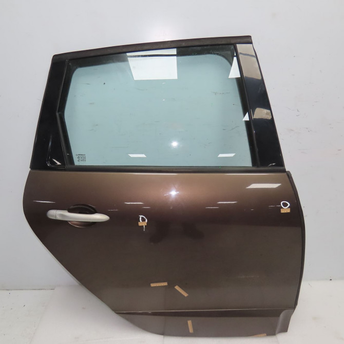 Porte arrière droite occasion RENAULT SCENIC III Phase 1 04-2009->11-2011 1.6 DCI 130ch 821009283R 1
