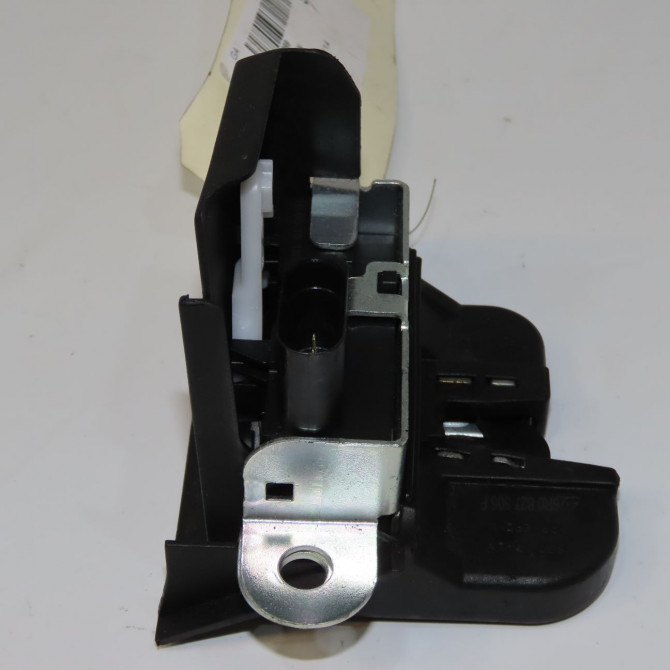 Serrure hayon occasion VOLKSWAGEN POLO V Phase 2 02-2014->... 1.4 TDI 75ch 6R0827505G9B9 2