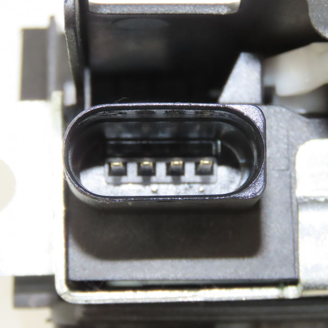 Serrure hayon occasion VOLKSWAGEN POLO V Phase 2 02-2014->... 1.4 TDI 75ch 6R0827505G9B9 4