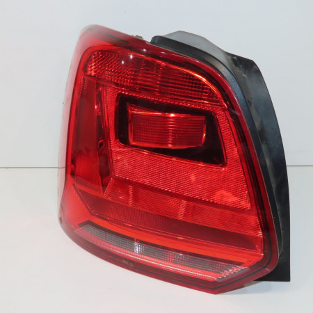 Feu arrière gauche occasion VOLKSWAGEN POLO V Phase 2 02-2014->... 1.4 TDI 75ch 6C0945095K