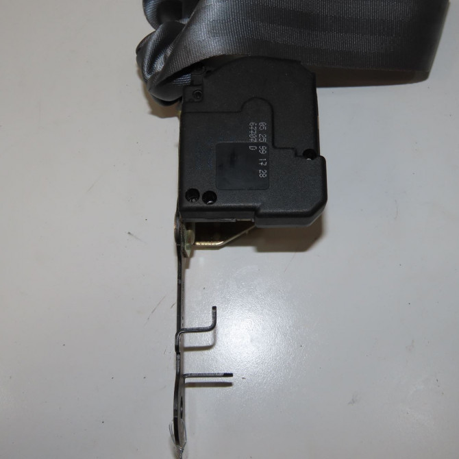 Ceinture avant gauche occasion RENAULT CLIO II Phase 1 03-1998->06-2001 1.6 7700436753 3