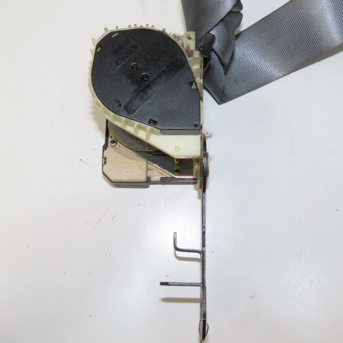 Ceinture avant gauche occasion RENAULT CLIO II Phase 1 03-1998->06-2001 1.6 7700436753 4