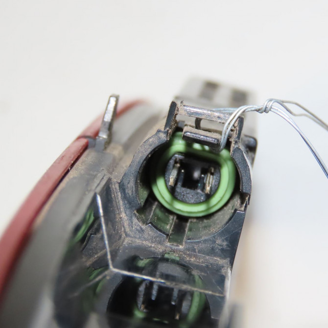 Feux stop supplementaire occasion RENAULT CLIO II Phase 1 03-1998->06-2001 1.6 7700844706 3