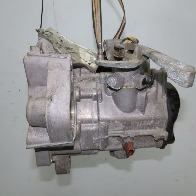 Boîte à vitesse mecanique occasion VOLKSWAGEN POLO V POLO V Phase 1 2009-09-01->2014-05-31 1.2 60ch 2T300058C 2