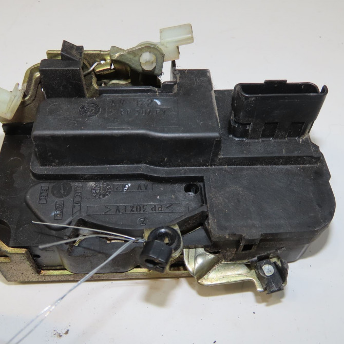 Serrure porte avg occasion CITROEN BERLINGO I Phase 2 11-2002->10-2010 1.6 HDi 75ch 9135P1 2