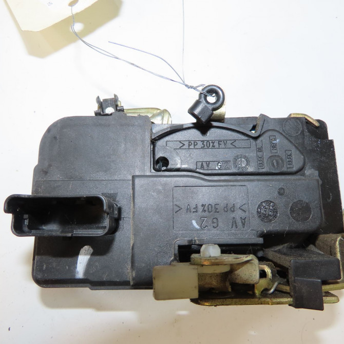 Serrure porte avg occasion CITROEN BERLINGO I Phase 2 11-2002->10-2010 1.6 HDi 75ch 9135P1 4