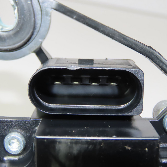 Moteur essuie-glace arrière occasion VOLKSWAGEN TOURAN I Phase 2 11-2006->09-2010 1.9 TDI 105ch 1T0955711D 3