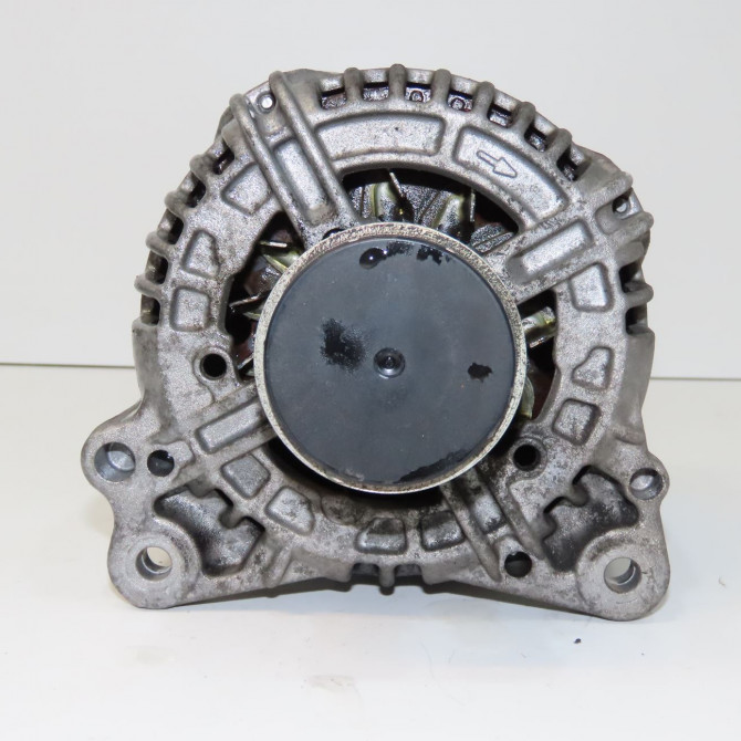 Alternateur occasion VOLKSWAGEN TOURAN I Phase 2 11-2006->09-2010 1.9 TDI 105ch 6F903023F 2