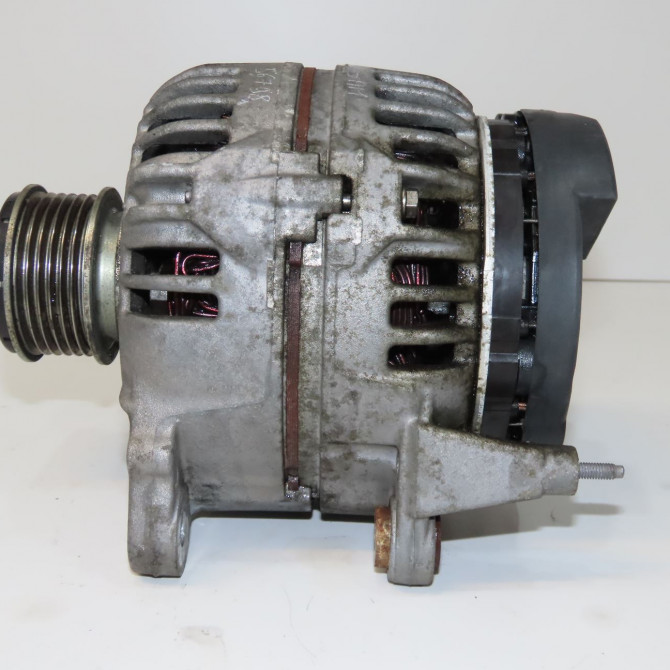 Alternateur occasion VOLKSWAGEN TOURAN I Phase 2 11-2006->09-2010 1.9 TDI 105ch 6F903023F 3