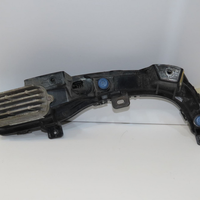 Phare longue portee avant gauche occasion DS DS7 2