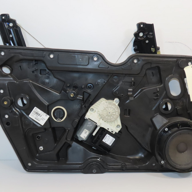 Mecanisme+moteur leve-glace avg occasion VOLKSWAGEN GOLF VI Phase 1 10-2008->04-2013 2.0 TDI 110ch 5K0837461D 1