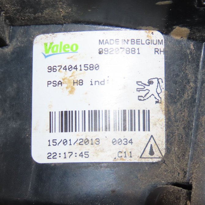 Phare antibrouillard avant droit occasion PEUGEOT 308 I Phase 1 04-1995->04-1999 1.6 e-HDi 112ch 6206X5 3