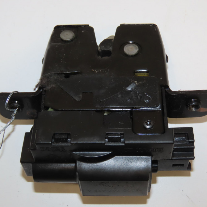 Serrure hayon occasion RENAULT LAGUNA III Phase 1 10-2007->10-2010 2.0 DCI 130ch 8200948107 2