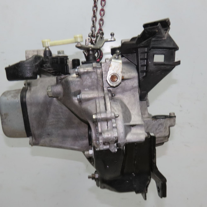 Boîte à vitesse mecanique occasion PEUGEOT 208 208 Phase 1 2012-03-01->2015-09-30 1.4 HDI 68ch 2222YR 4