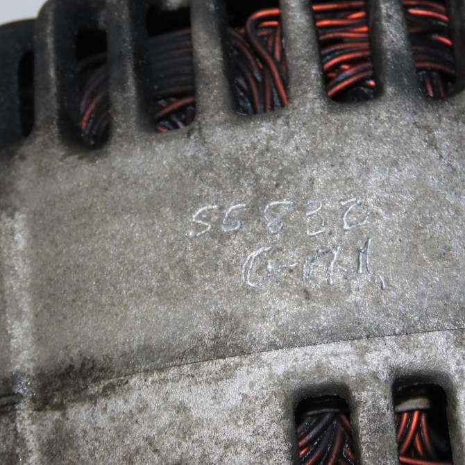 Alternateur occasion PEUGEOT 206 Phase 2 02-2003->02-2009 1.4 HDI 70ch 5705NE 8