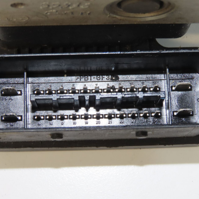 Unité hydraulique ABS occasion PEUGEOT 206 Phase 2 02-2003->02-2009 1.4 HDI 70ch 4541RW 6