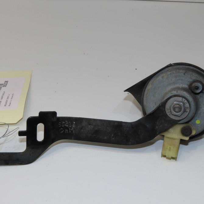 Klaxon  / avertisseur occasion PEUGEOT 2008 Phase 1 01-2013->... 1.2i PURETECH 110ch 9673824080 2