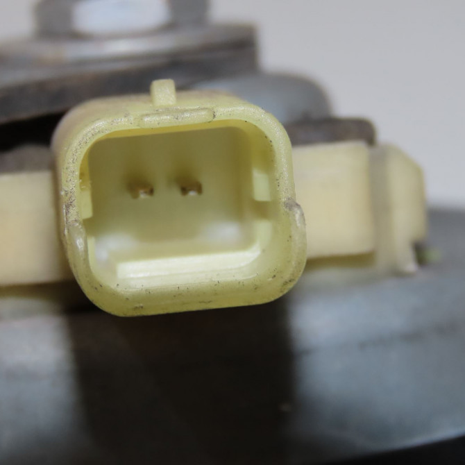 Klaxon  / avertisseur occasion PEUGEOT 2008 Phase 1 01-2013->... 1.2i PURETECH 110ch 9673824080 3